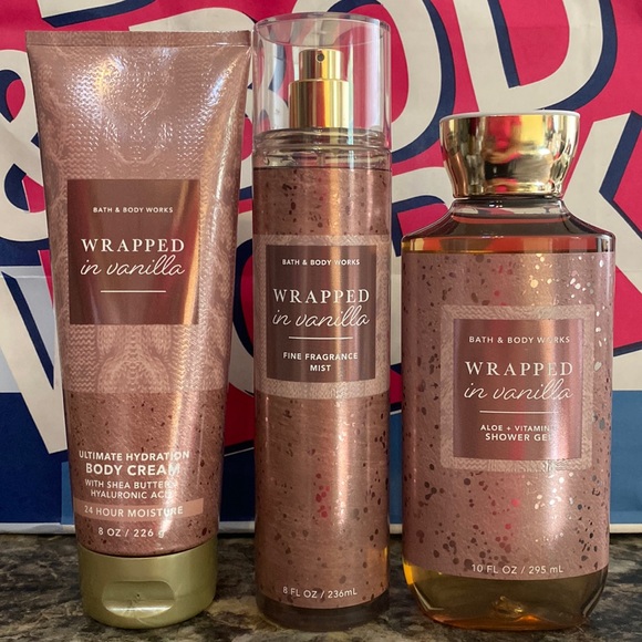 Bath & Body Works Bath & Body Bath Body Works Wrapped In Vanilla